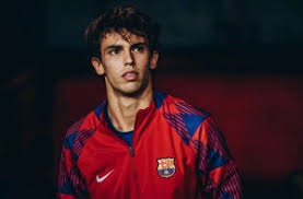 25加7加11赛季最佳一战 高诗岩谈成长